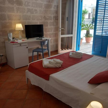 Blu Vacanze Residence Favignana Bagian luar foto